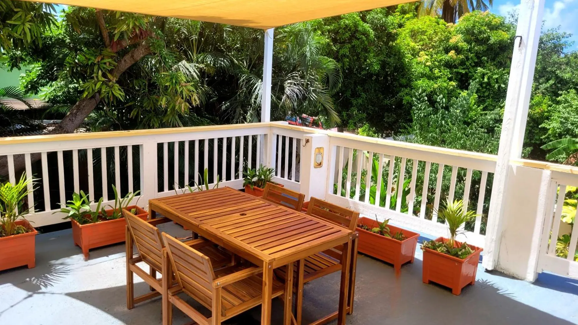 Mi Pana Apartments Vieques